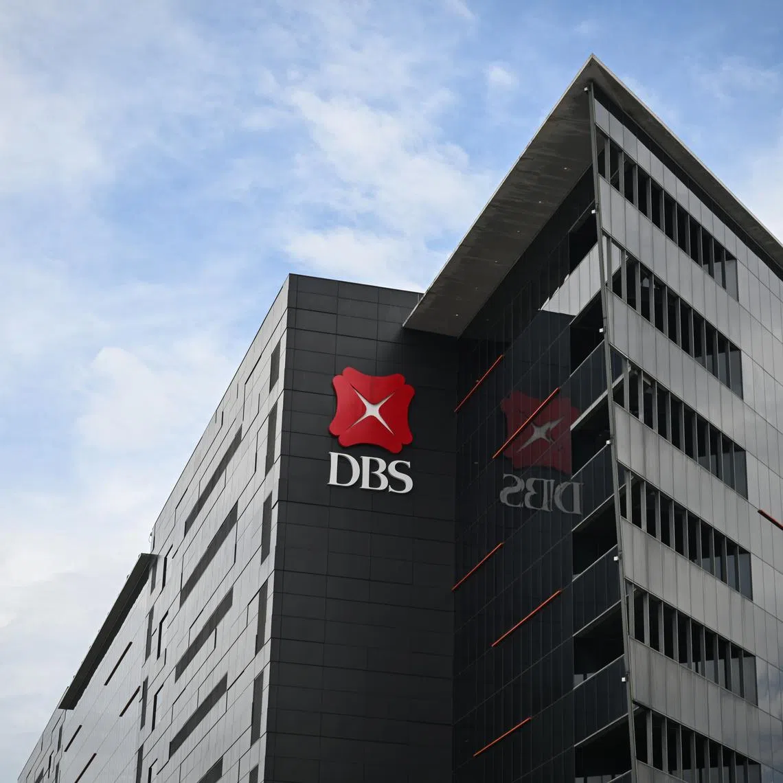 China’s sweeping measures to stem capital flight leaves Singapore banks, especially DBS, best-positioned to benefit, according to a report from Autonomous Research.