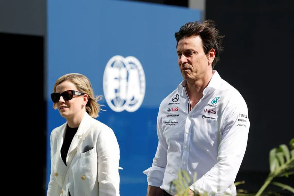 FILE PHOTO: Formula One F1 - Saudi Arabia Grand Prix - Jeddah Corniche Circuit, Jeddah, Saudi Arabia - March 26, 2022  Mercedes' team principal Toto Wolff and wife Susie Wolff REUTERS/Hamad I Mohammed