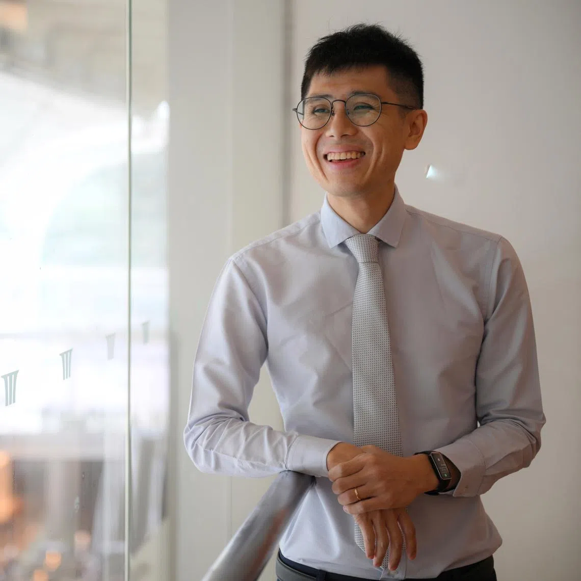 Assistant Professor Ernest Tan was among 21 recipients of the Singapore Teaching and Academic Research Talent Scheme  Awards.