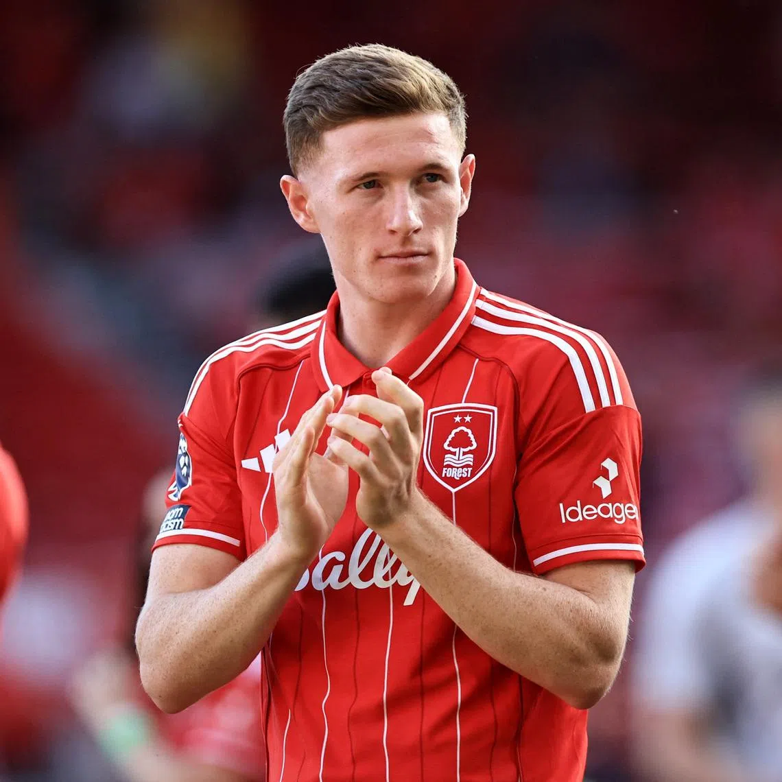 Soccer Football - Premier League - Nottingham Forest v AFC Bournemouth - The City Ground, Nottingham, Britain - May 24, 2026 Nottingham Forest's Elliot Anderson applauds their fans after the match Action Images via Reuters/Craig Brough
