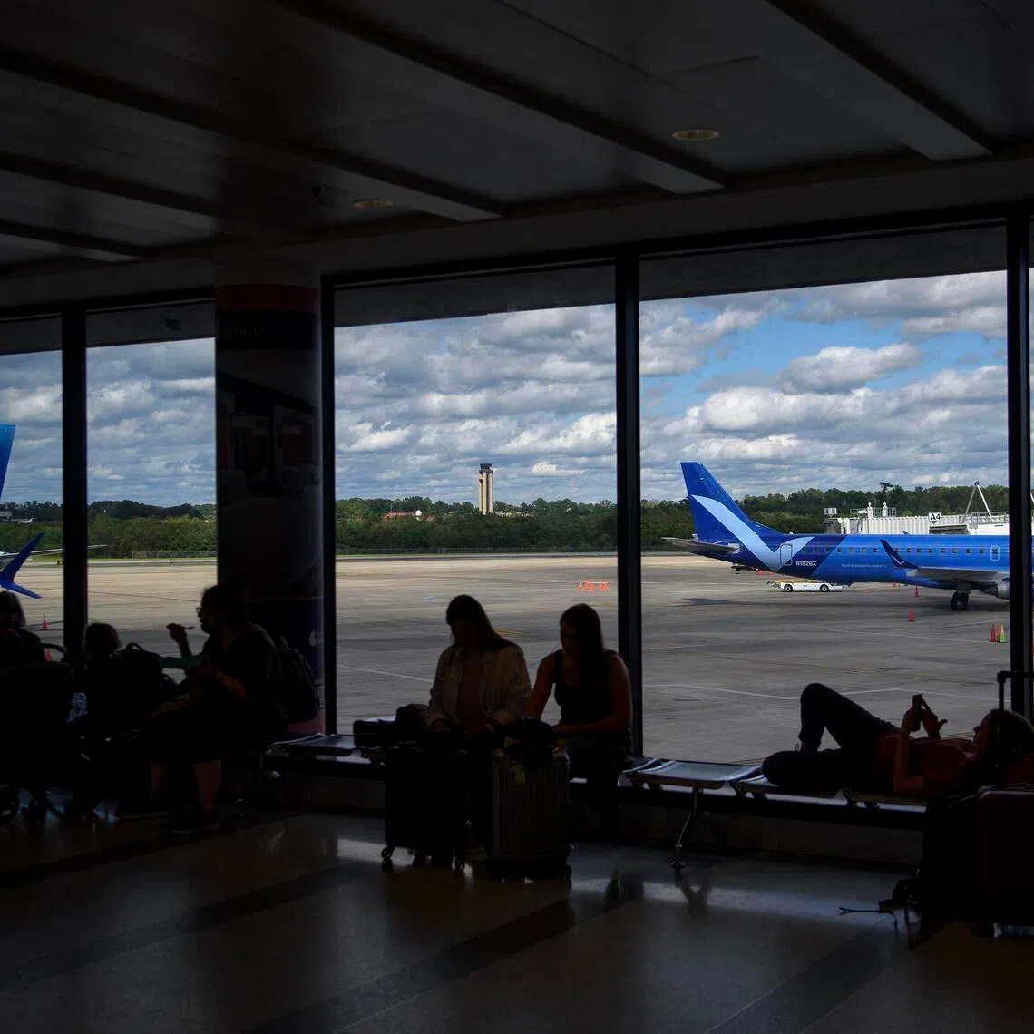 A TSA spokesperson said the agency remains committed to stabilised operations and supporting employees throughout the transition at these airports.