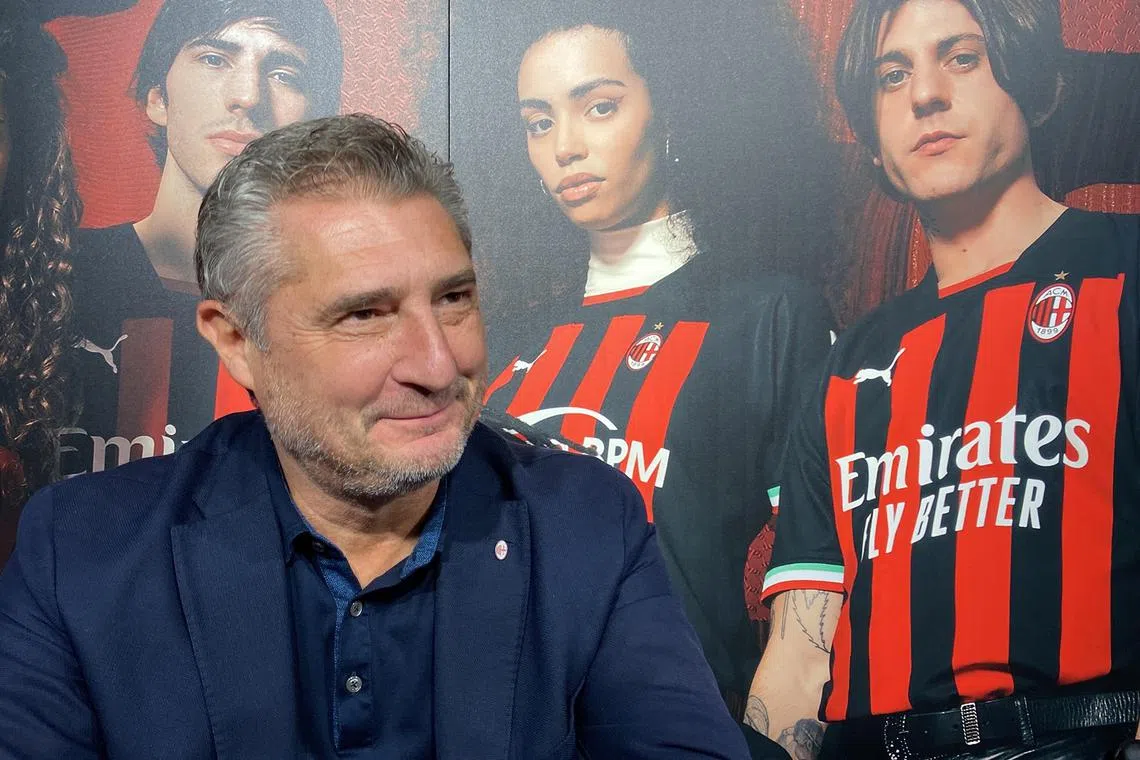rbcol14

Byline: Laura Chia
Caption: Former AC Milan forward Daniele Massaro held a meet-and-greet at the Puma flagship store in Singapore on Nov 11.