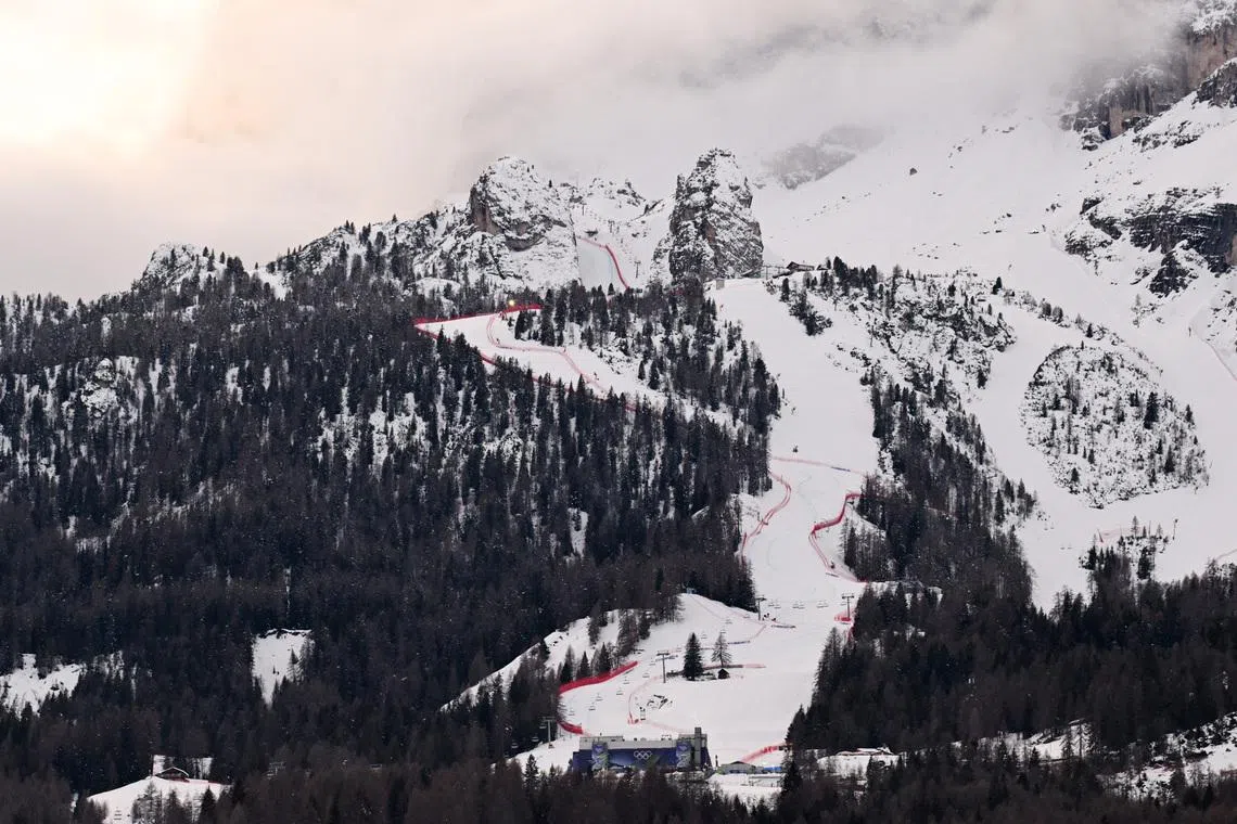 Milano Cortina 2026 Olympics - Alpine Skiing - Tofane Alpine Skiing Centre, Belluno, Italy - February 08, 2026. General view of the downhill course at the Tofane Alpine Skiing Centre REUTERS/Jennifer Lorenzini