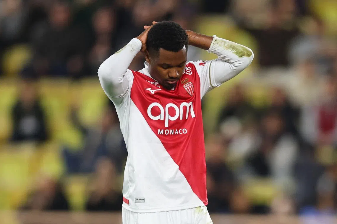 Soccer Football - Ligue 1 - AS Monaco v RC Lens - Stade Louis II, Monaco - November 8, 2025 AS Monaco's Ansu Fati looks dejected after missing a penalty REUTERS/Manon Cruz