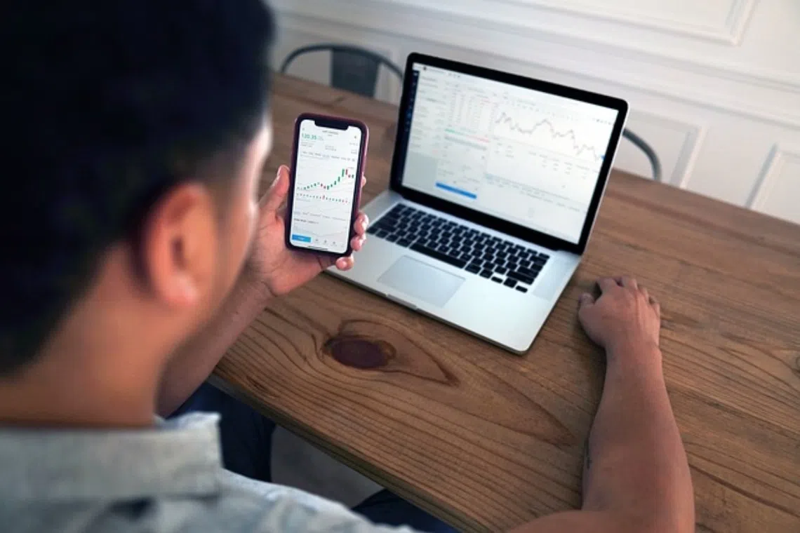 Digital brokerages are betting that investors still value something an app cannot easily provide – a human who knows their portfolio and understands their concerns.