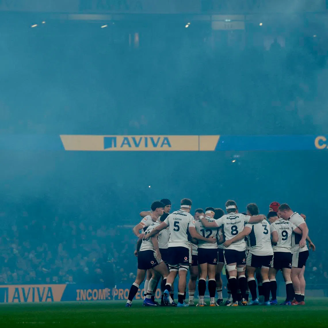 Rugby Union - Six Nations Championship - Ireland v Wales - Aviva Stadium, Dublin, Ireland - March 6, 2026 Wales players huddle together before the start of the match REUTERS/Clodagh Kilcoyne