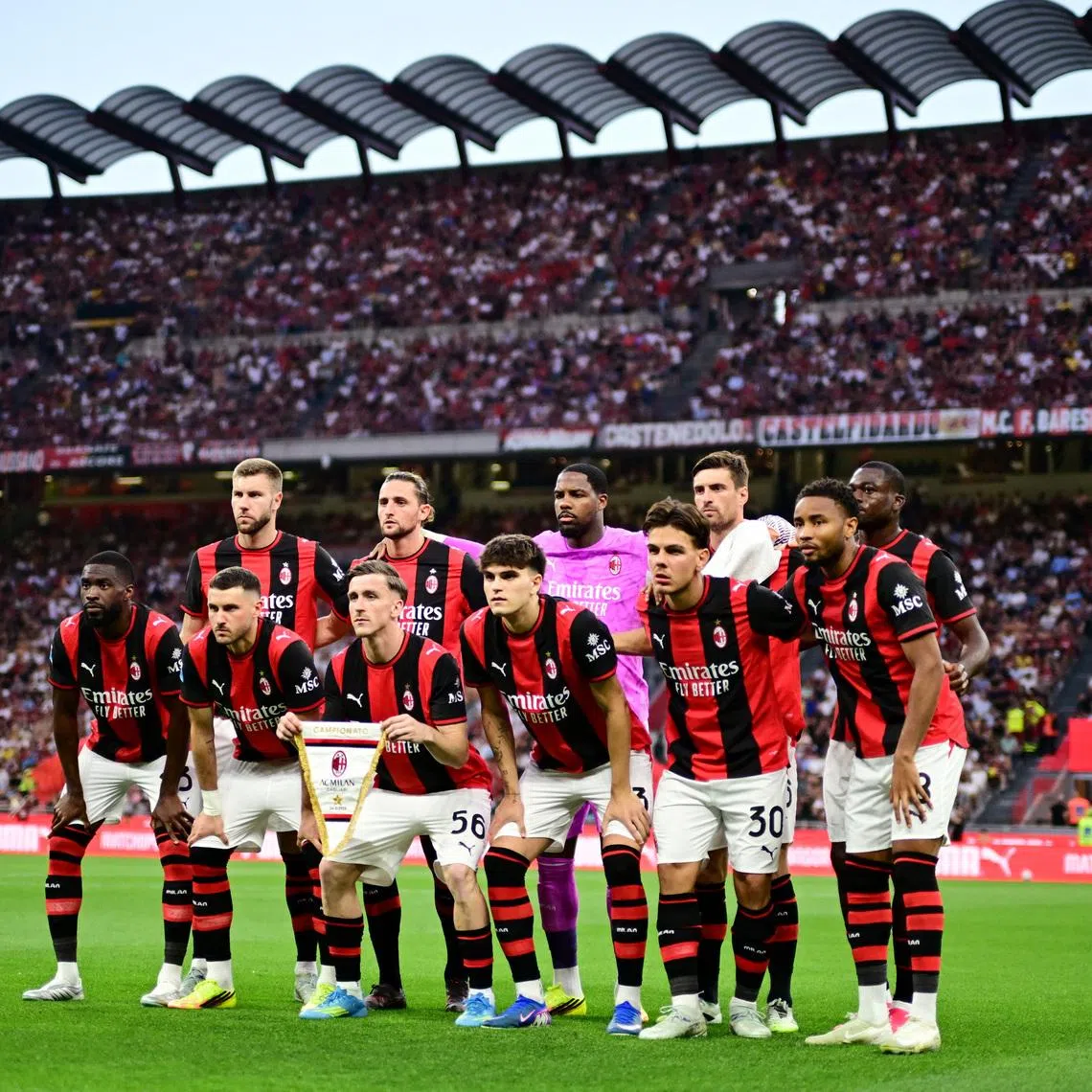 Soccer Football - Serie A - AC Milan v Cagliari - San Siro, Milan, Italy - May 24, 2026 AC Milan players pose for a team group photo before the match REUTERS/Daniele Mascolo