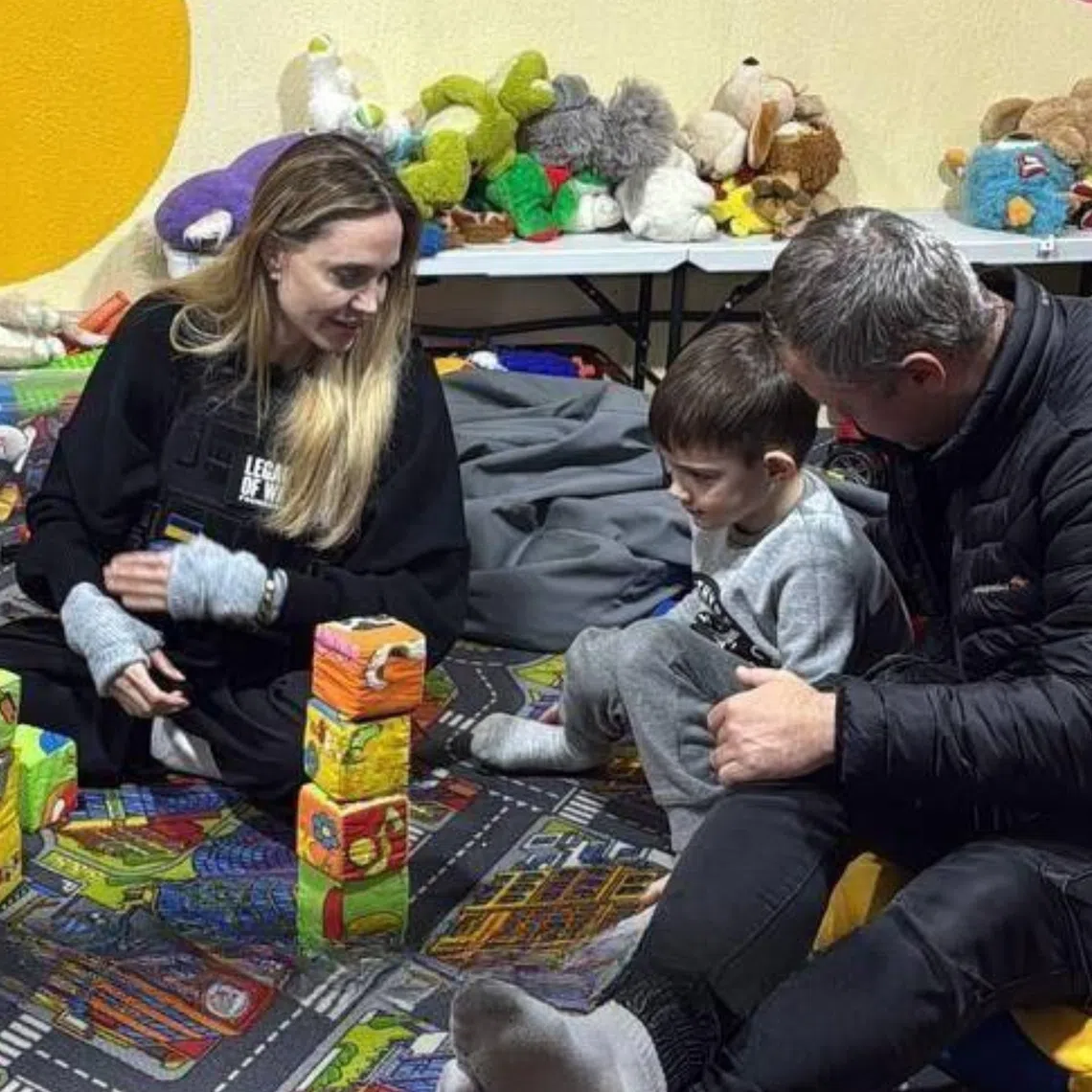 Hollywood star Angelina Jolie - a former UN ambassador for refugees - visited a maternity ward and a children’s hospital, according to reports.