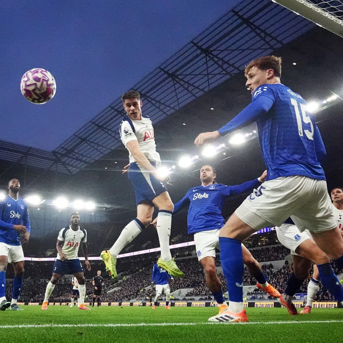 Soccer Football - Premier League - Everton v Tottenham Hotspur - Hill Dickinson Stadium, Liverpool, Britain - October 26, 2025 Tottenham Hotspur's Micky van de Ven scores their first goal Action Images via Reuters/Jason Cairnduff
