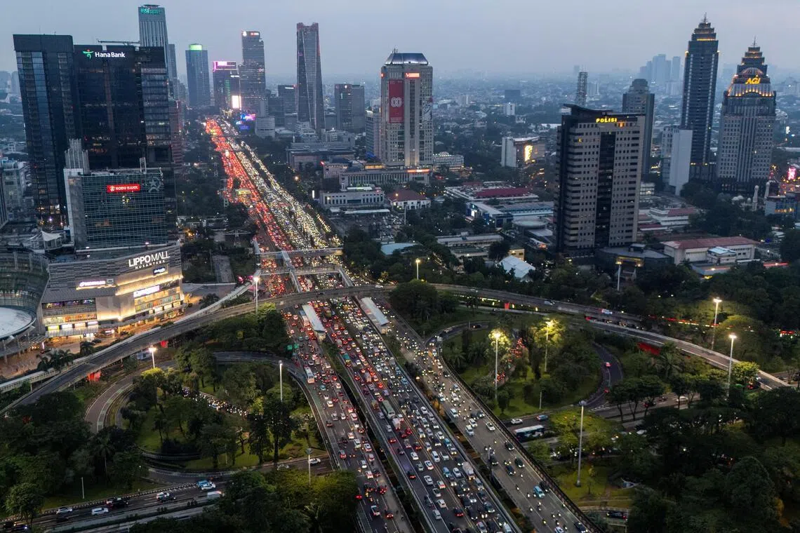 Jakarta residents demand stable electricity after repeated outages