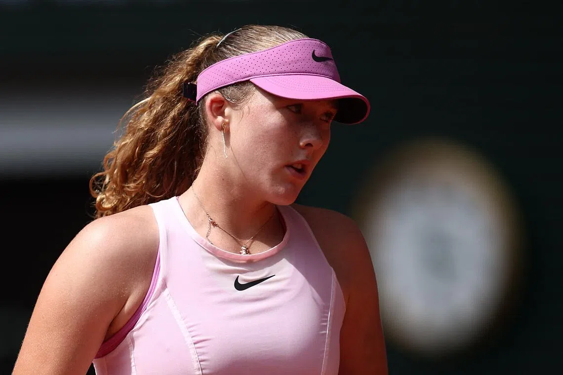 Tennis - French Open - Roland Garros, Paris, France - May 29, 2026 Russia's Mirra Andreeva reacts during her third round match against Czech Republic's Marie Bouzkova REUTERS/Guglielmo Mangiapane