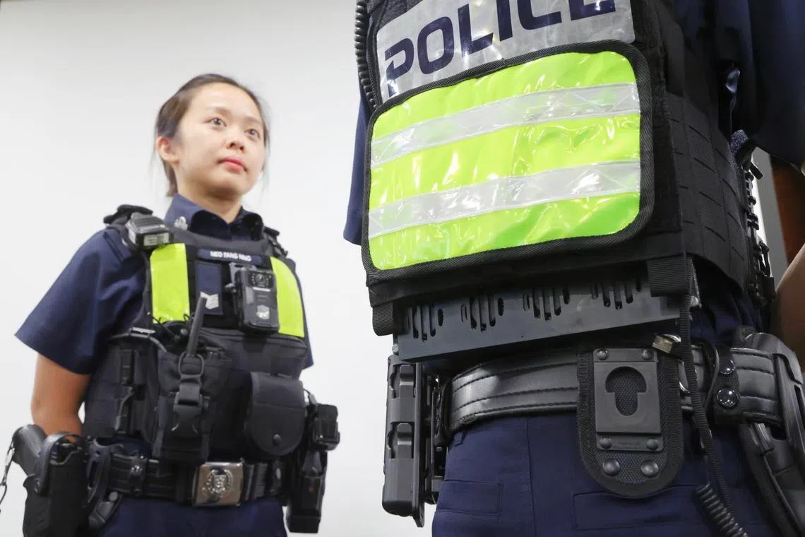 The new Load Bearing Vest being tested in Singapore is also able to reduce the body temperature of officers by an average of 2 deg C.