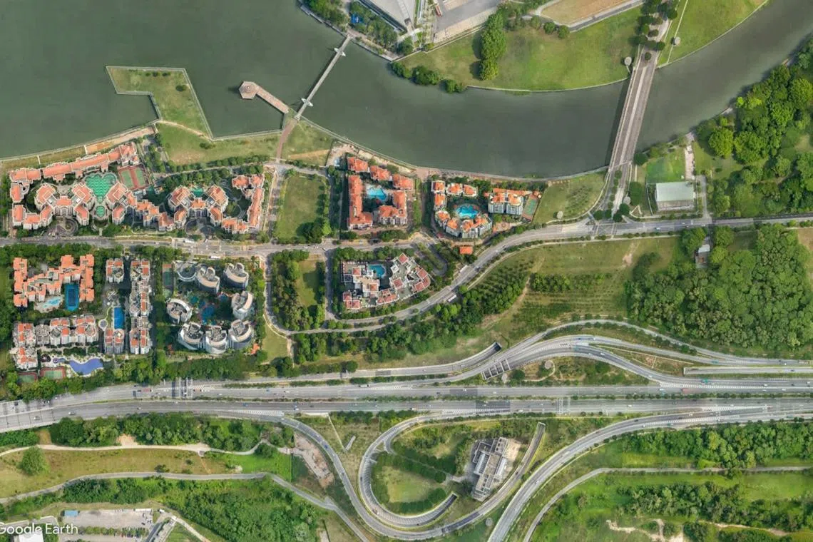 Routing the tunnel to go across the KPE was necessary for the MRT line to serve residents in the Tanjong Rhu area (above).