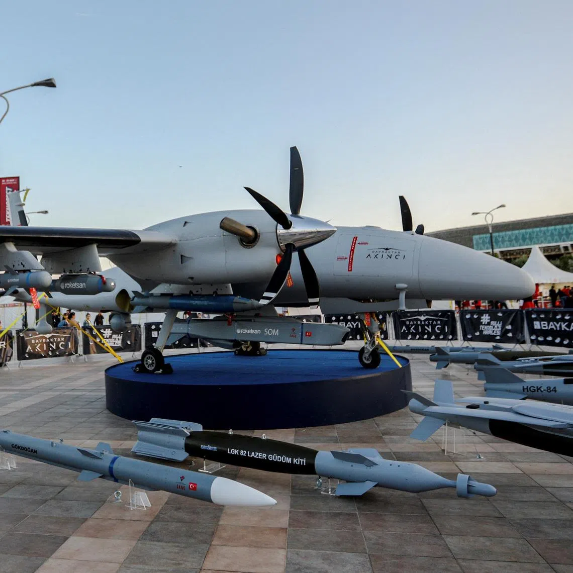 FILE PHOTO: A Bayraktar Akinci unmanned combat aerial vehicle is exhibited at Teknofest aerospace and technology festival in Baku, Azerbaijan, May 27, 2022. REUTERS/Aziz Karimov/File Photo