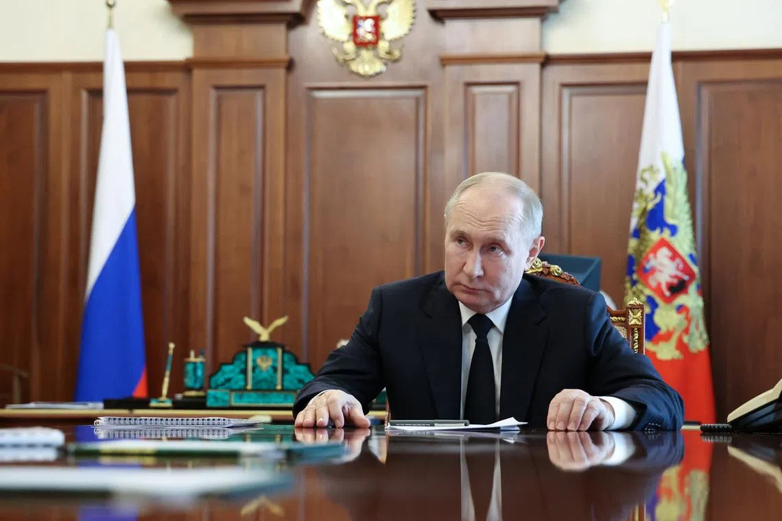 FILE PHOTO: Russian President Vladimir Putin attends a meeting with Russian-installed leader of the Kherson region Vladimir Saldo, amid the ongoing Russia-Ukraine conflict, in Moscow, Russia June 25, 2024. Sputnik/Vyacheslav Prokofyev/Pool via REUTERS/File Photo