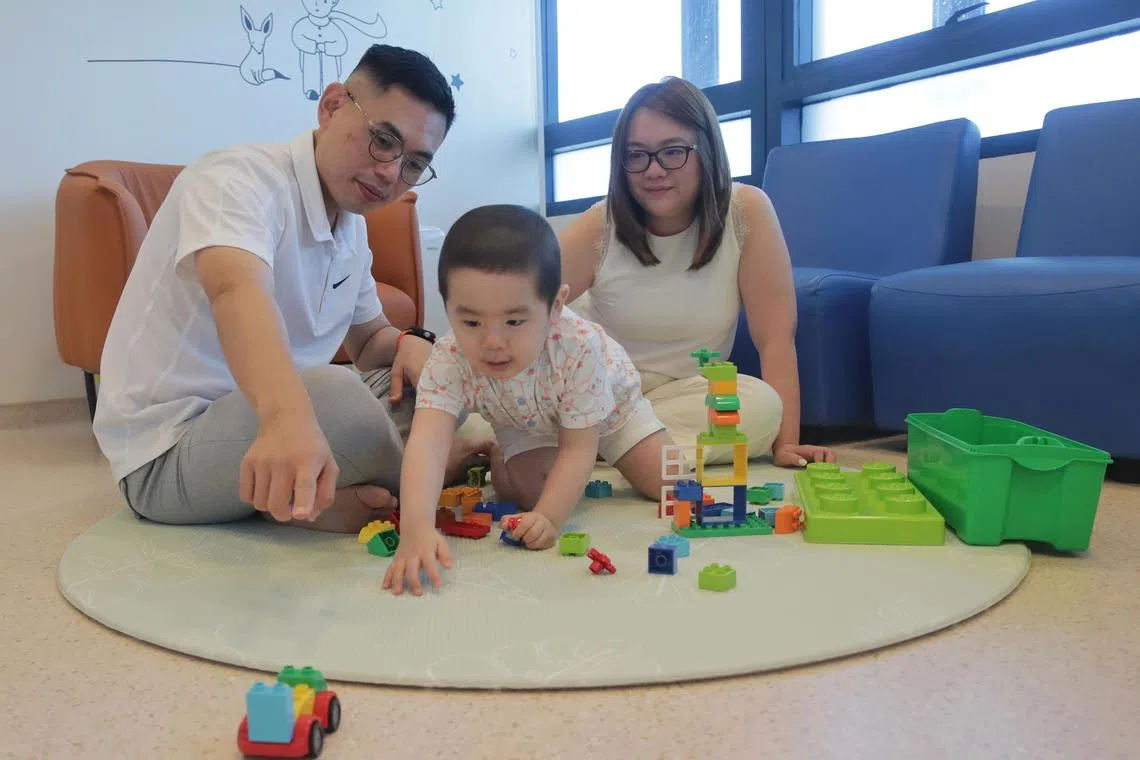 ST20230203_202337622273: Gin Tay/ jtkkh/ Joyce Teo/

(L-R): Profile of Micheal Teo, 39, Civil Servant;  Mathias Teo, 3; and  Adriana Koh, 34, Talent Acquisition Partner; at KKH, Children's Tower on Feb 3, 2023.