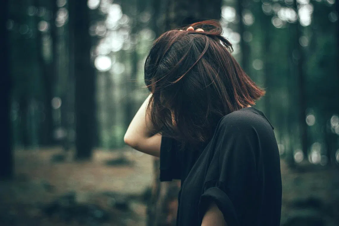 Children of even this generation see girls with short hair as tomboys and mock them.
