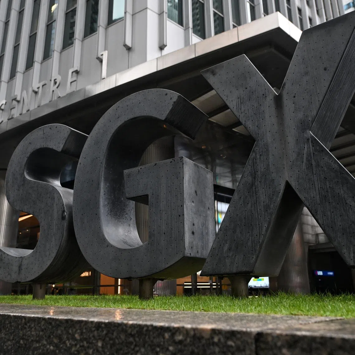 The benchmark Straits Times Index fell 0.6 per cent or 19.98 points to close at 3,262.01.