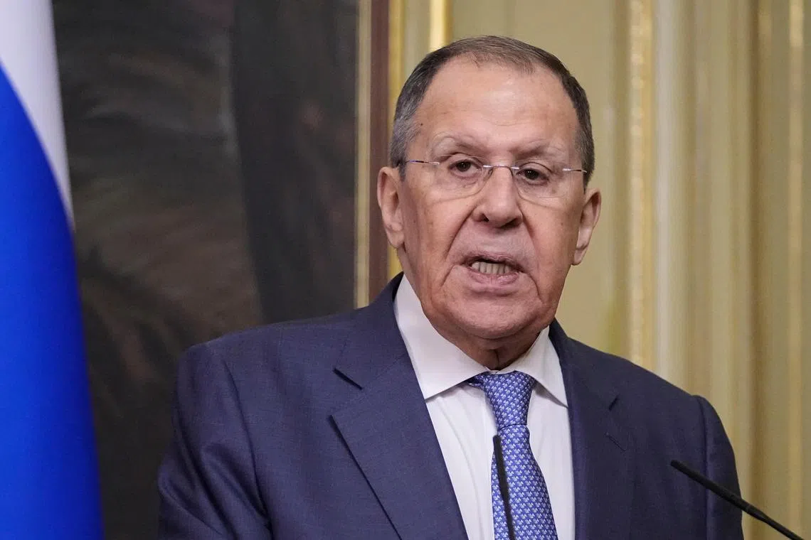 Russian Foreign Minister Sergei Lavrov says Moscow is ready to present its memorandum to the Ukrainian delegation at talks on June 2.