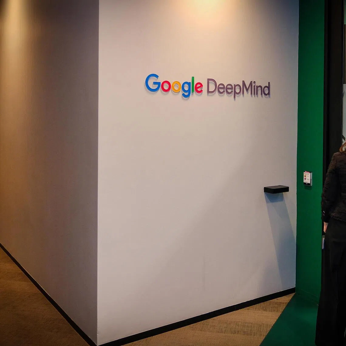  CMG20251119-ChungKS01/曾坤顺/张俊/Google DeepMind expands presence in Singapore with new AI research lab [Google Singapore, 70 Pasir Panjang Rd, #03-71 Mapletree Business City II, Singapore 117371].