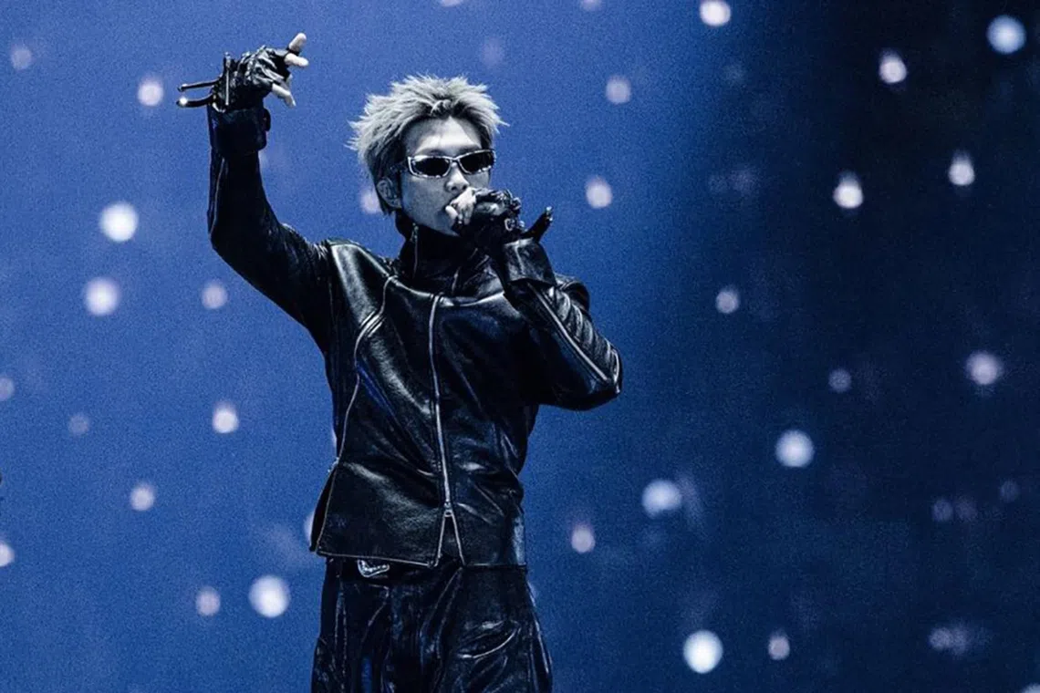 BTS leader RM is a fan of Lee Seong-bok’s poetry.