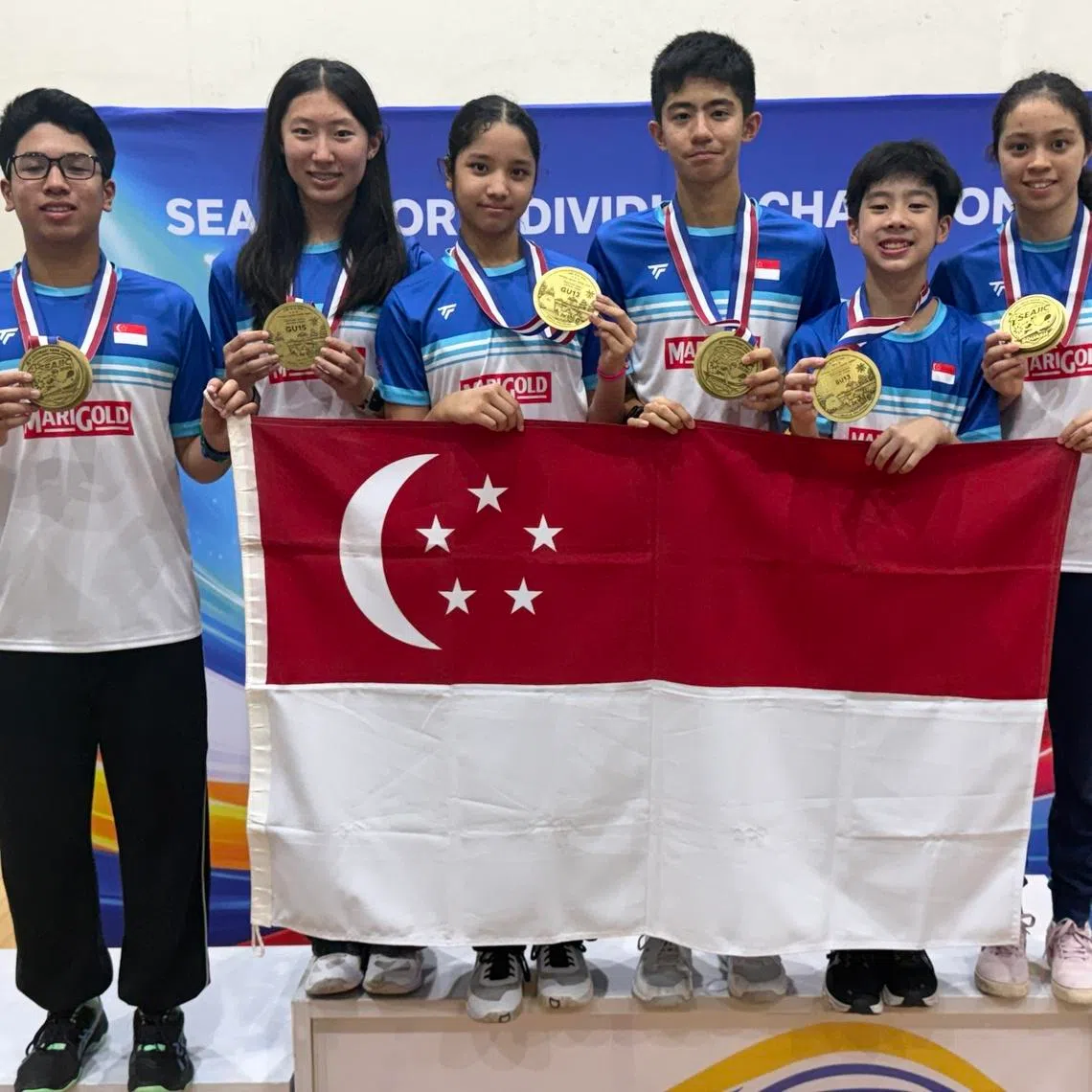 (From left) Jackrish Sashikumar, Jacintha Han, Kareena Sashikumar, Rehaan Singh, Kaelen Low and Naisha Singh were Singapore's six gold medallists at squash's South-east Asian Junior Individual Championships.