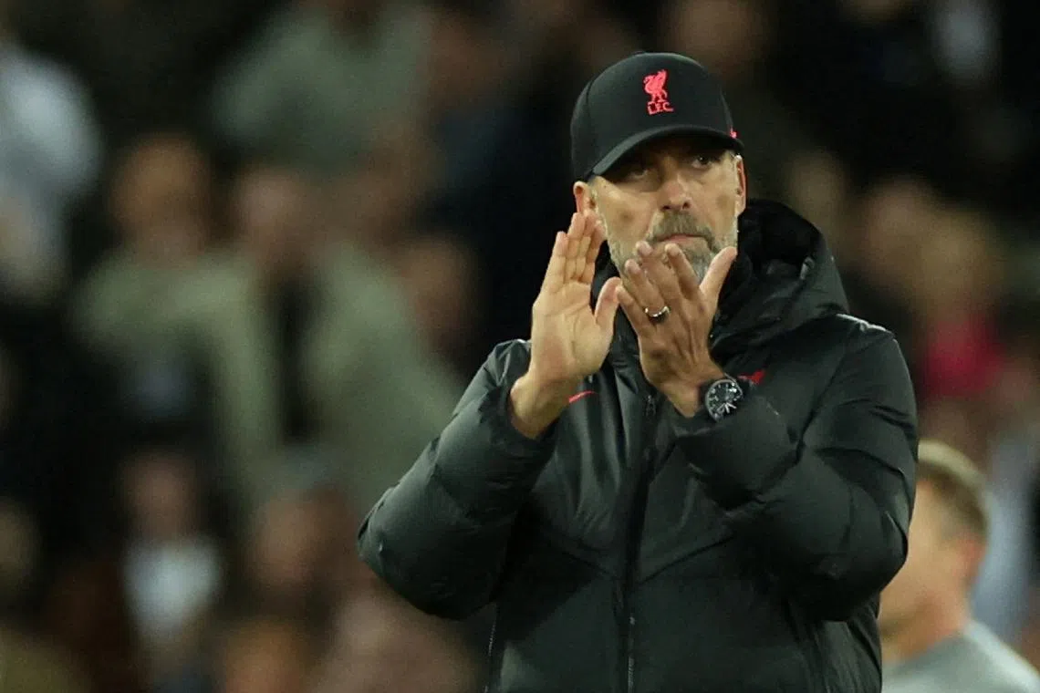 Liverpool manager Jurgen Klopp has said that he does not like the idea that players have to constantly send out a message against Qatar's human rights record.