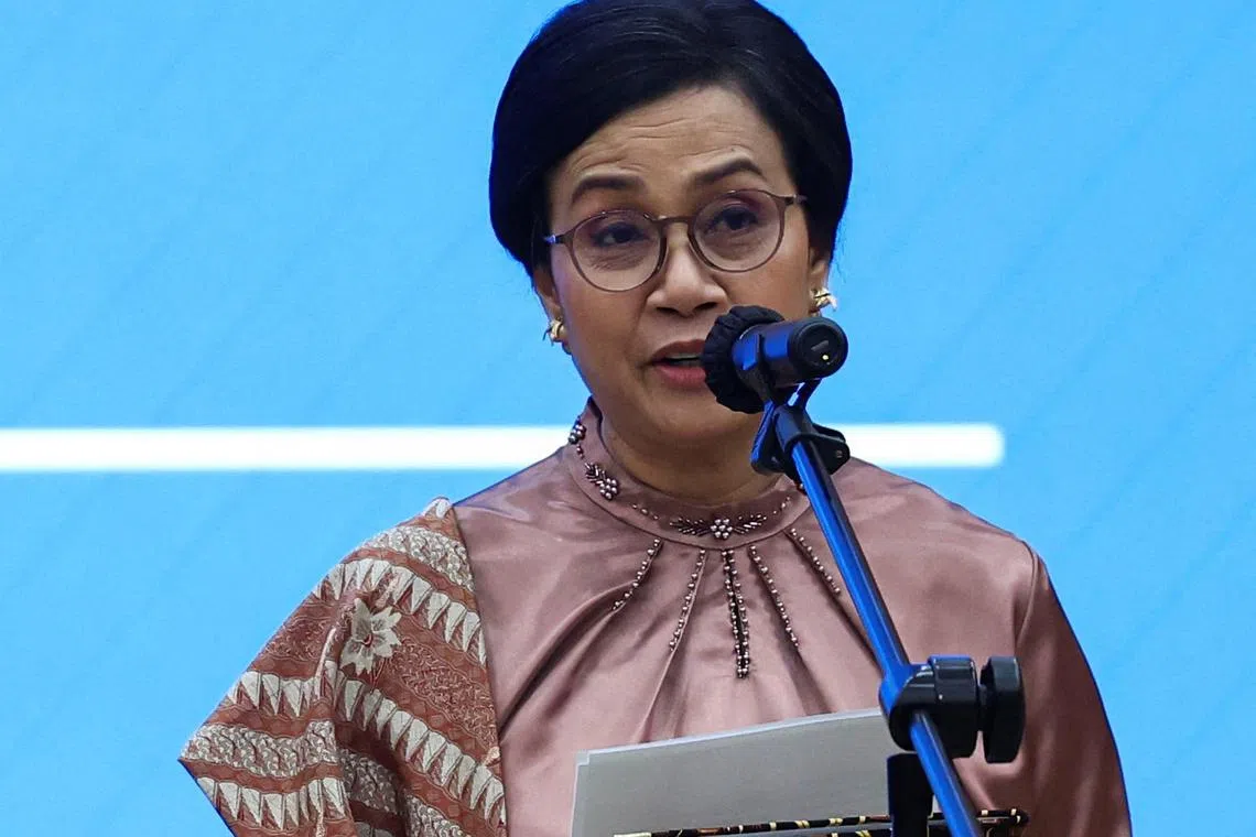 Indonesia's outgoing Finance Minister Sri Mulyani Indrawati delivers her speech during a handover ceremony at the Finance Ministry in Jakarta, Indonesia, September 9, 2025. REUTERS/Willy Kurniawan