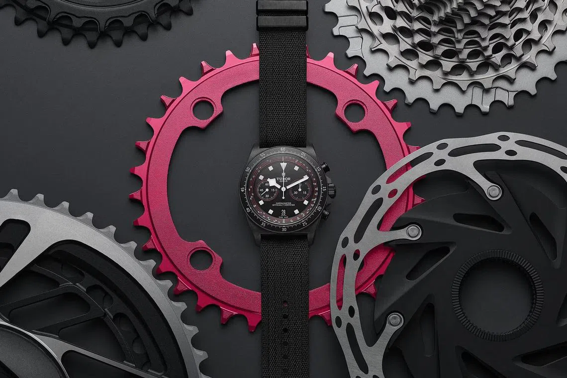 Water-resistant to 100 metres,  the Tudor Pelagos FXD Chrono Cycling Edition is fitted with the automatic MT5813 movement which has a 70-hour power reserve