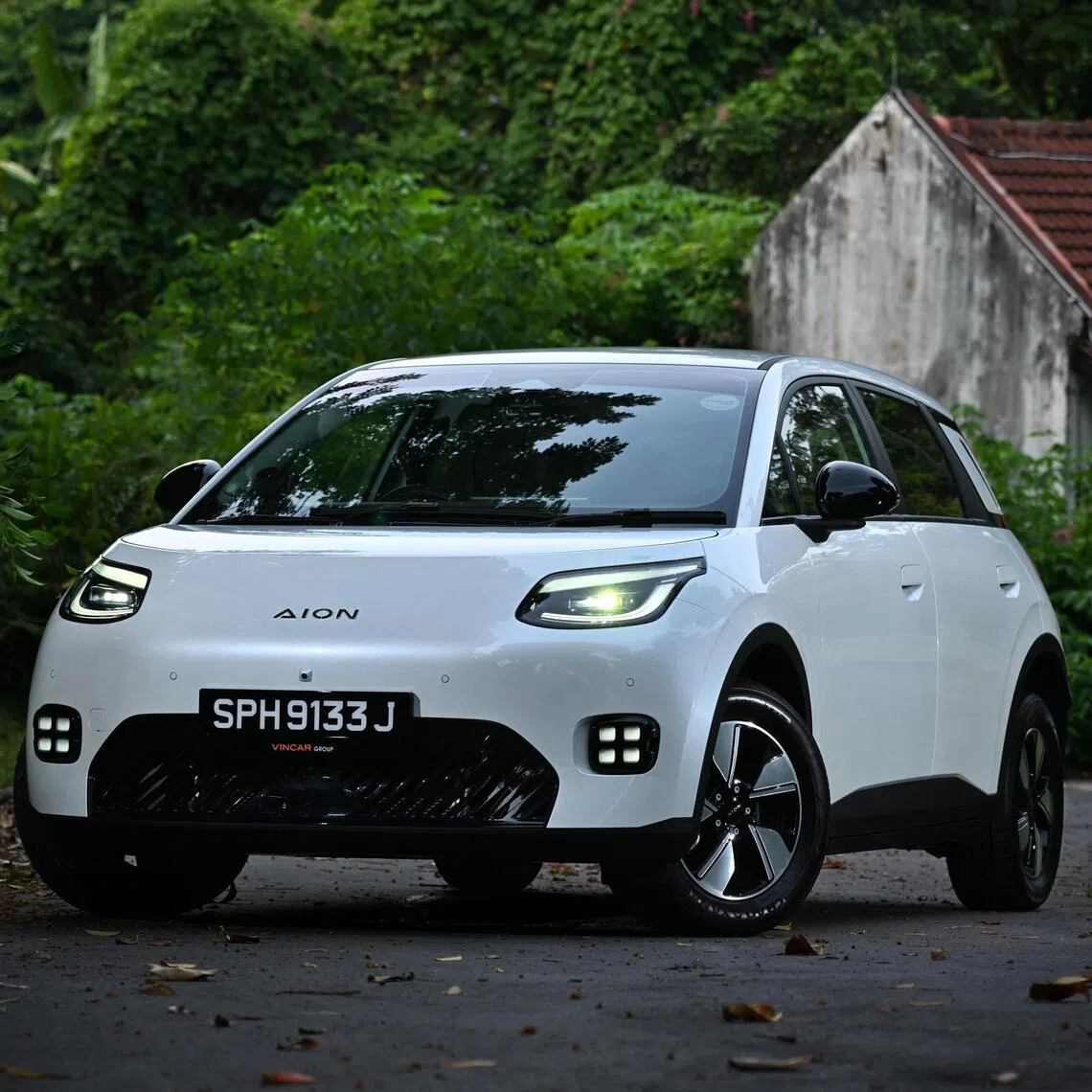 Aion UT Standard’s smaller wheels and lighter weight make the EV more fun to drive.
