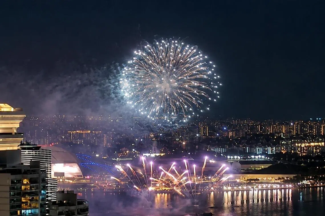 Andaz Singapore offers views of the National Stadium and the skies above it from multiple vantage points.