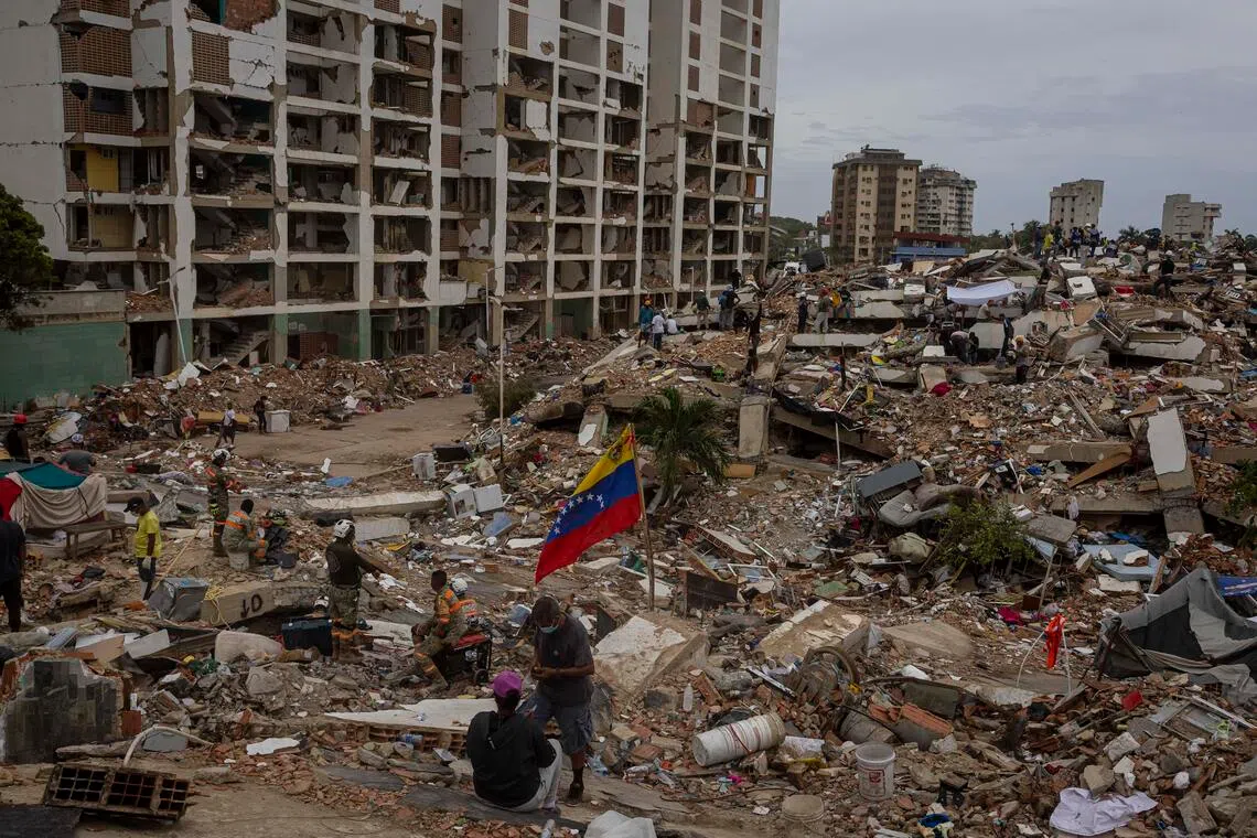 From the double earthquake that shook La Guaira and Caracas, 6,462 people have been rescued, the last one on July 2, in what was considered a near-miraculous operation.