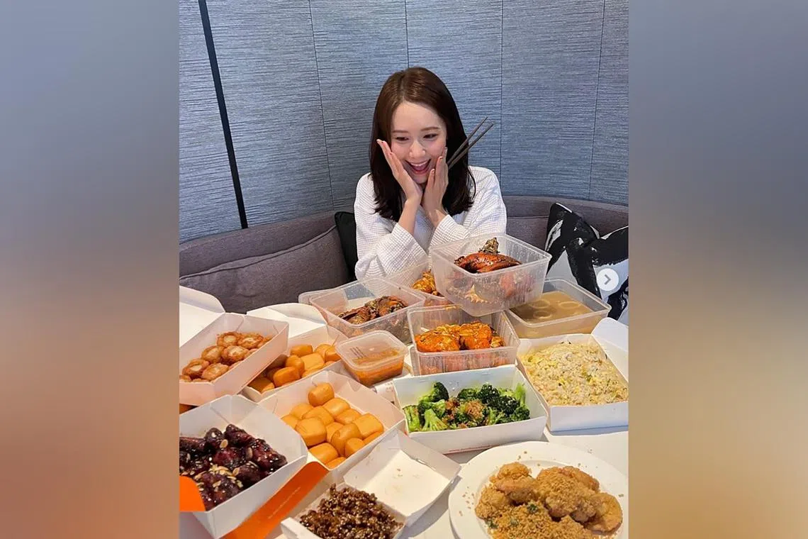 K-pop star and actress Yoona enjoyed local seafood while in town for an Estee Lauder event.