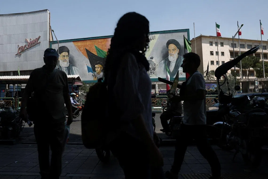 Iran targets US bases in Jordan and the Gulf after Trump ord