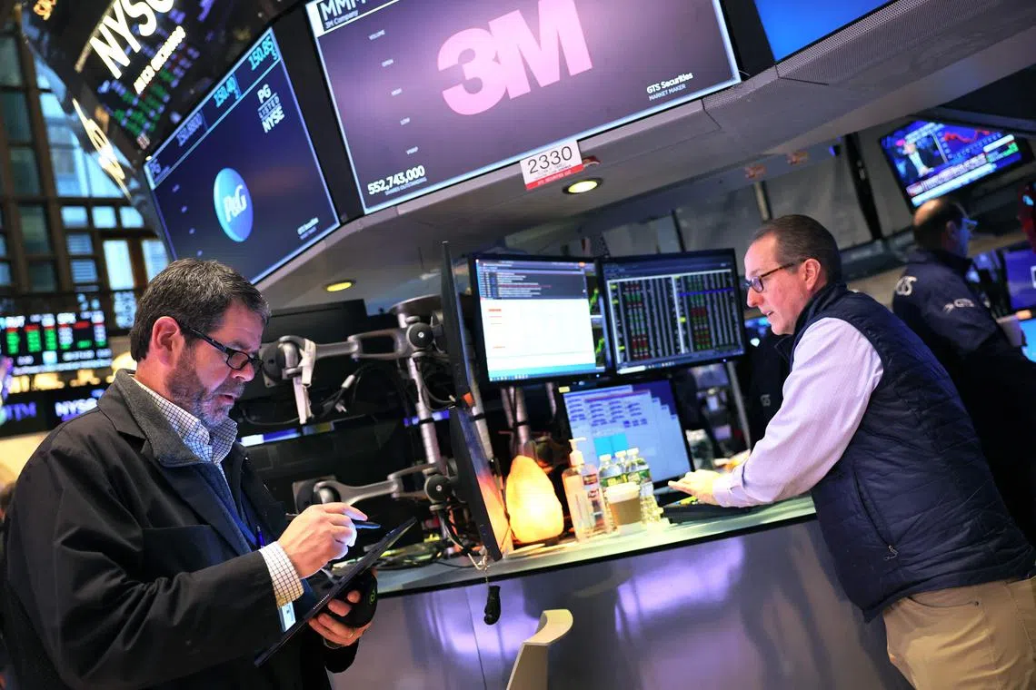 Traders work on the floor of the New York Stock Exchange, on Jan 17, 2023.