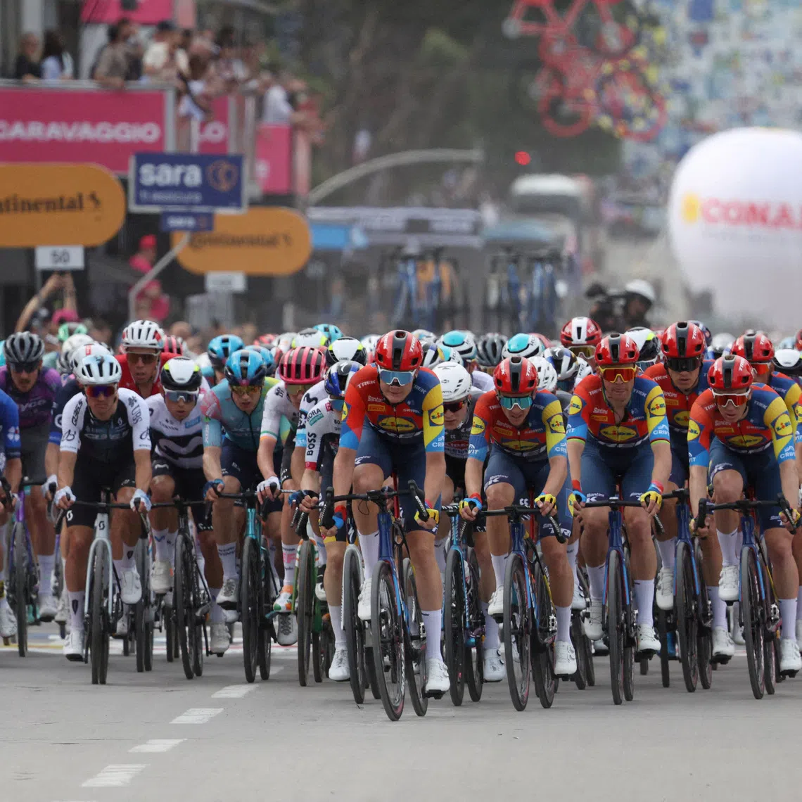 FILE PHOTO: Cycling - Giro d'Italia - Stage 1 - Durazzo to Tirana - Albania - May 9, 2025 General view during stage 1 REUTERS/Florion Goga/File Photo