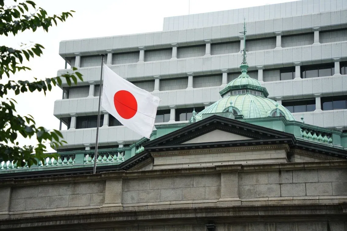 US Treasury Warns Banks of Potential Yen Intervention Threatening Crypto Markets