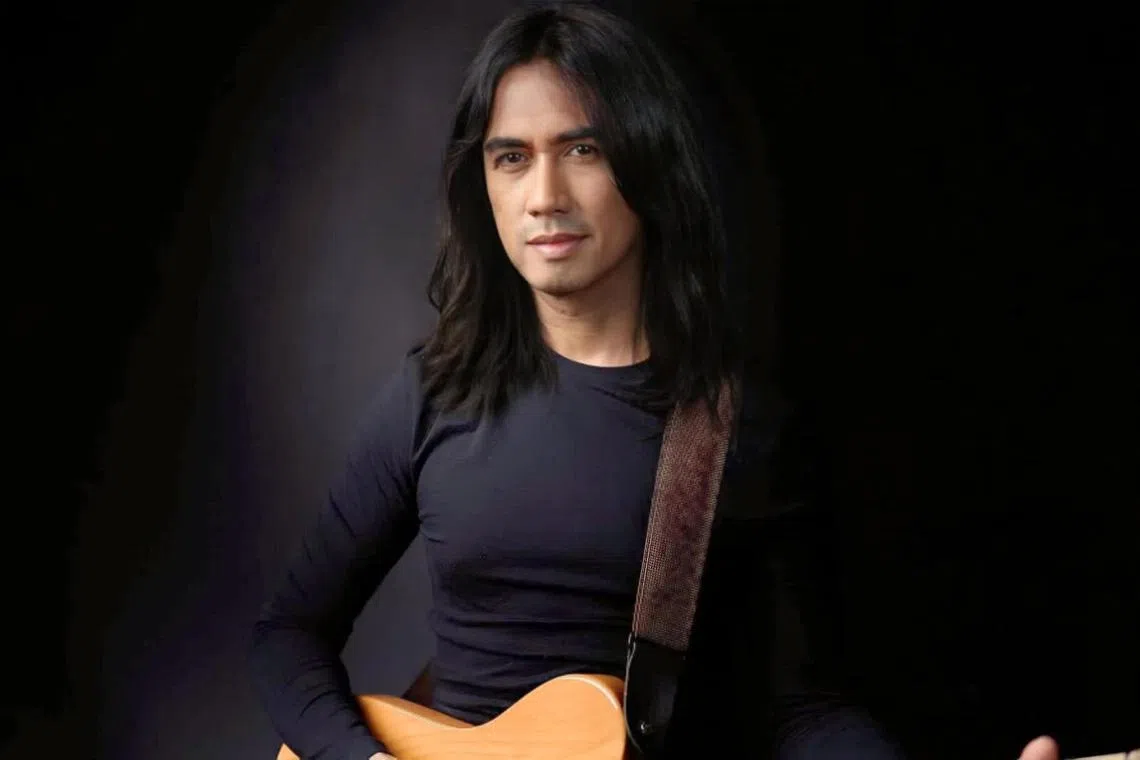 Singaporean singer-songwriter Art Fazil will celebrate the 30th anniversary of his self-titled solo album with a concert at the  Esplanade Recital Studio on Oct 6.