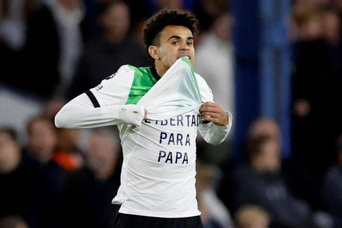 FILE PHOTO: Soccer Football - Premier League - Luton Town v Liverpool - Kenilworth Road, Luton, Britain - November 5, 2023  Liverpool's Luis Diaz celebrates scoring their first goal Action Images via Reuters/Peter Cziborra