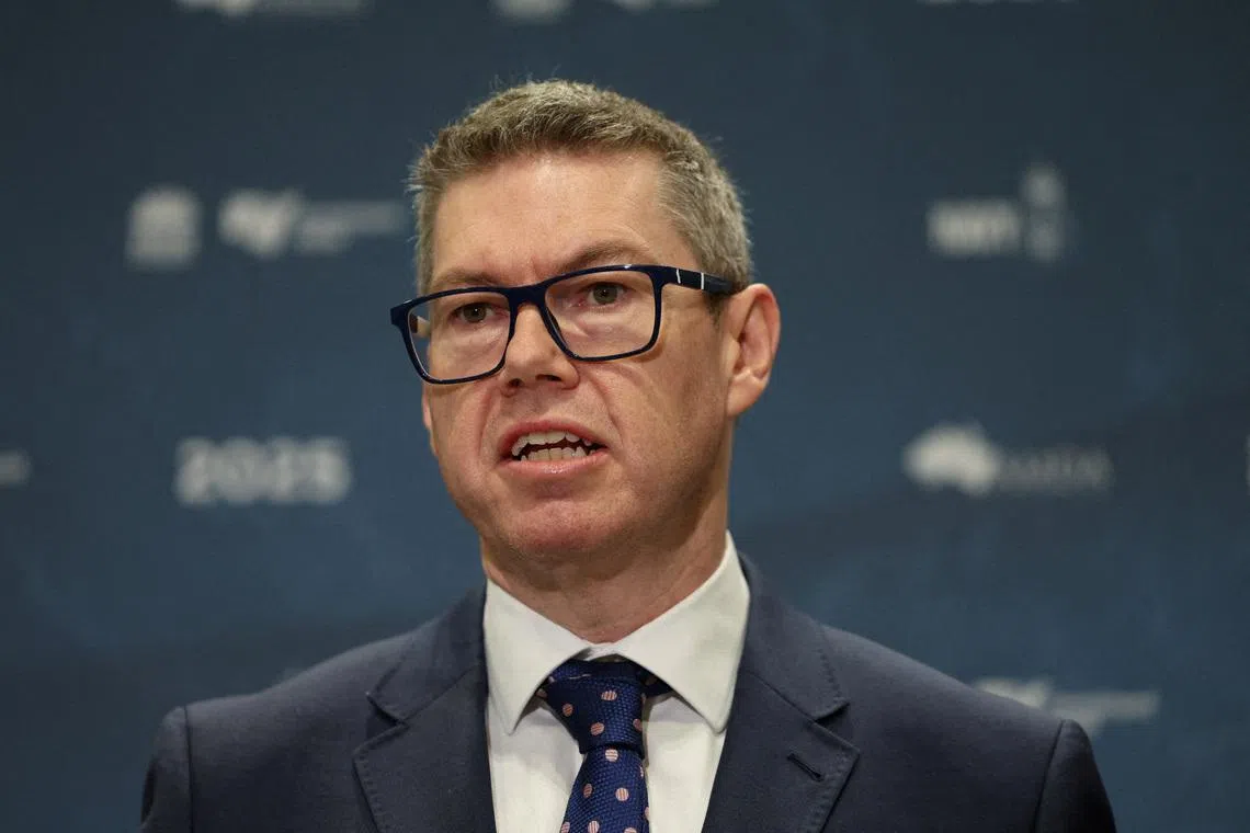 Australia seeks to rein in defence spending blowouts, delays