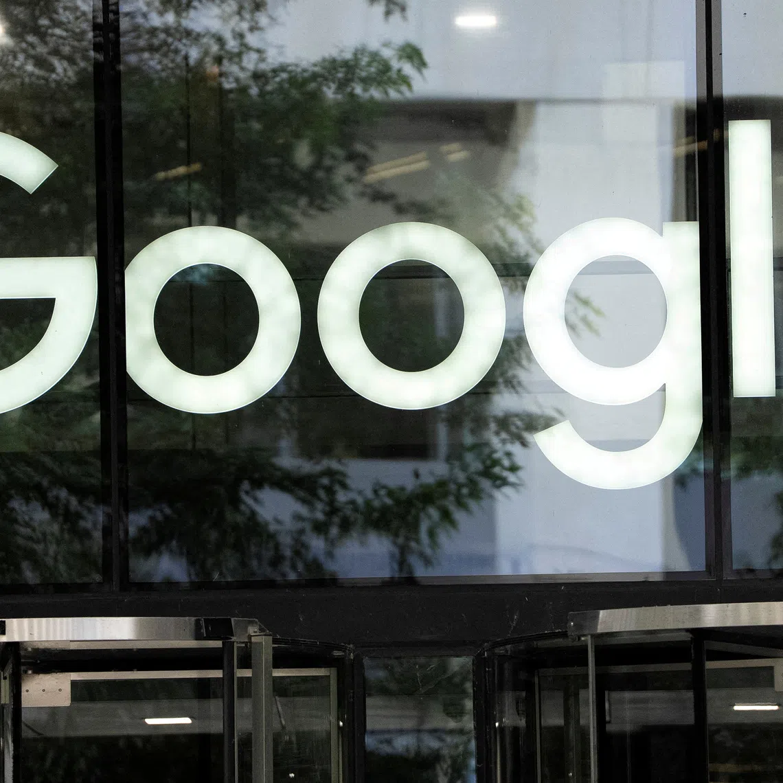 A Google DeepMind team is encouraging job applicants to fill out a special form alongside their application to eliminate the risk it may be automatically screened out by internal AI systems.