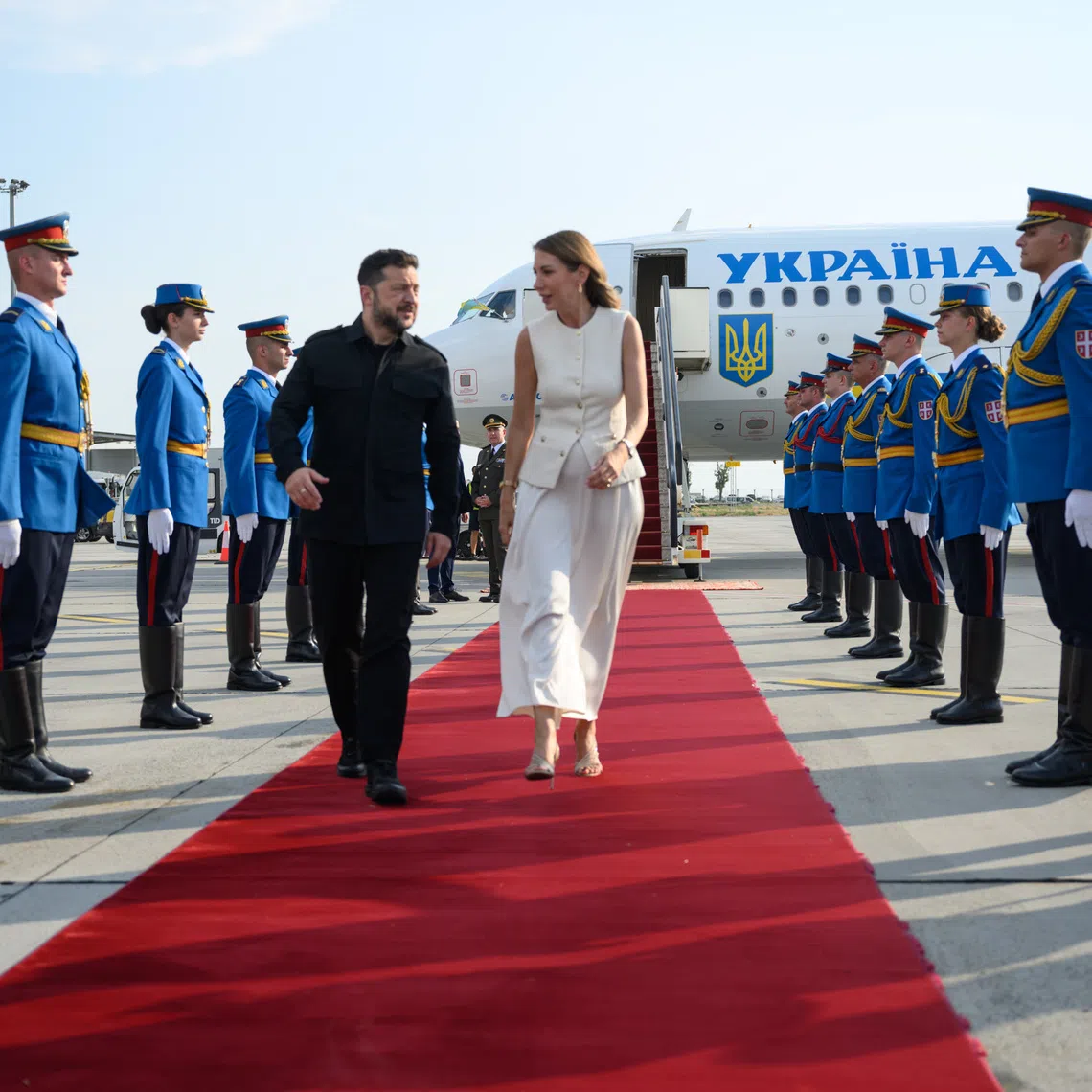 Ukrainian President Volodymyr Zelensky (left) arriving in Serbia on Aug 7.