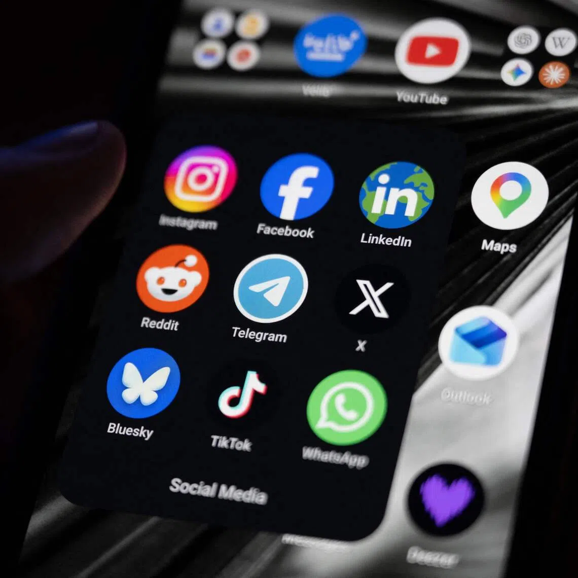 The Bill would require social media platforms to take reasonable steps to verify users’ ages.