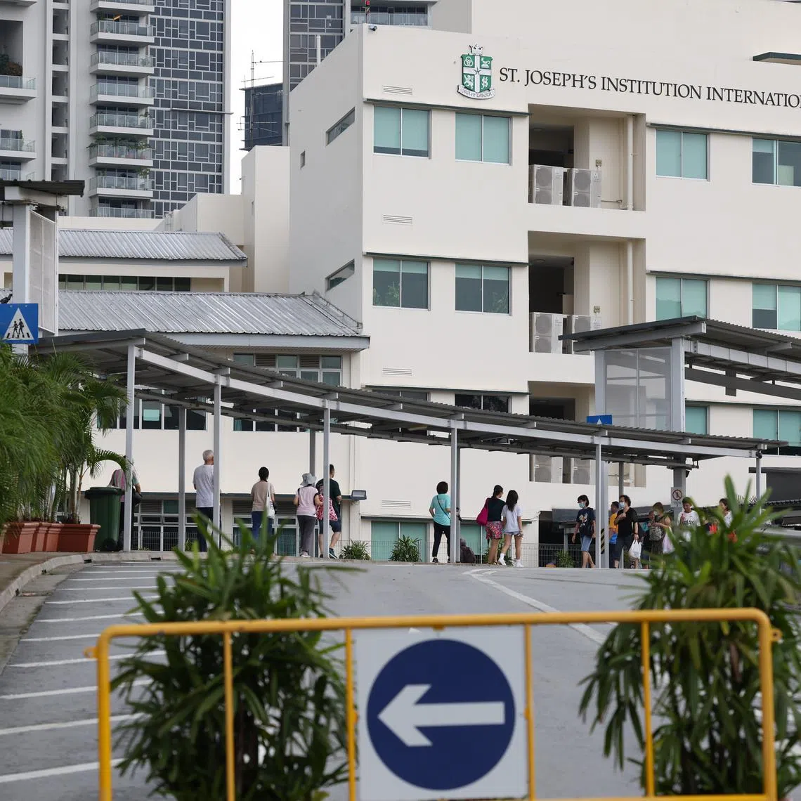 Grade 9 student, Jenna Chan, was on a National Youth Achievement Award overseas expedition in the Indian Ocean island state.