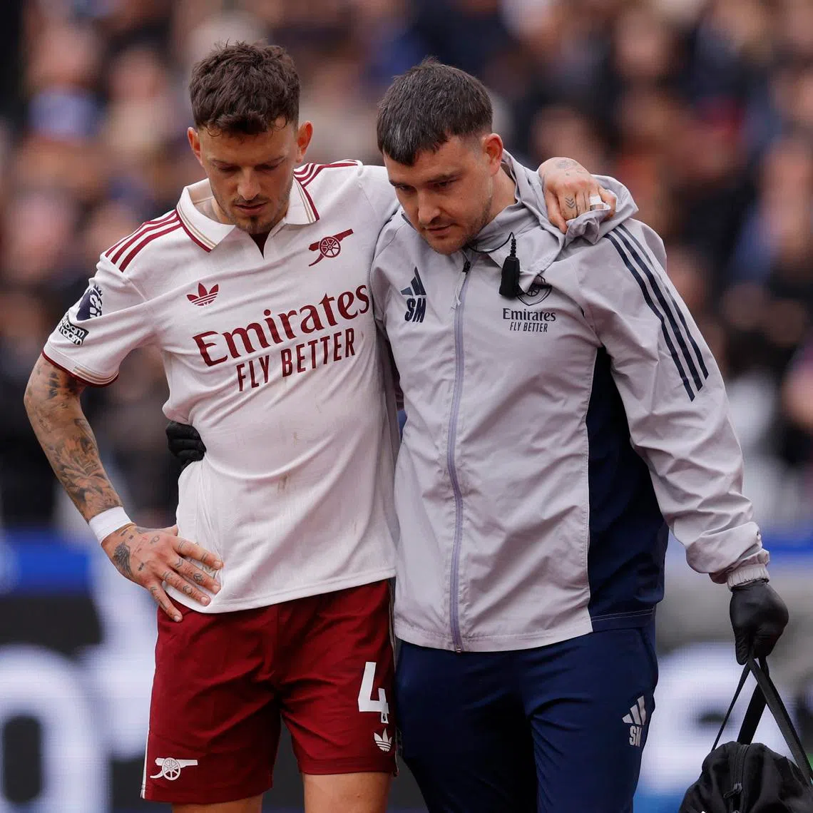 Soccer Football - Premier League - West Ham United v Arsenal - London Stadium, London, Britain - May 10, 2026 Arsenal's Ben White walks off the pitch after being substituted after sustaining an injury Action Images via Reuters/Andrew Couldridge
