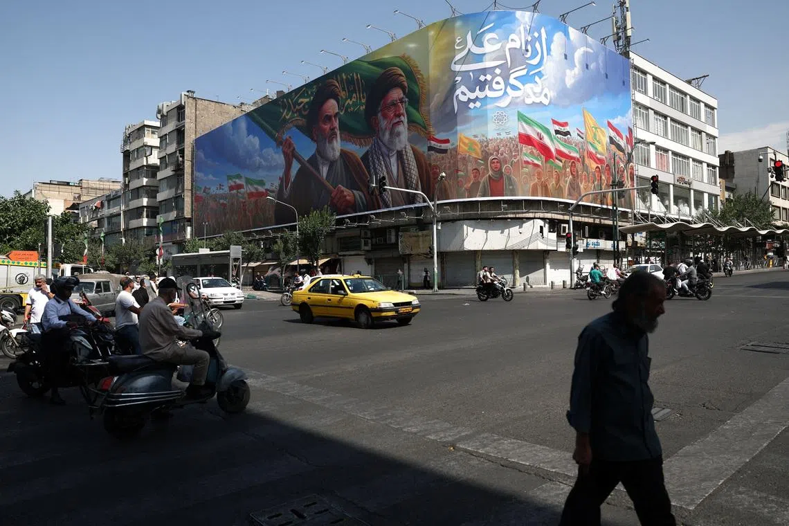 US and Iran trade attacks for a second day, undermining shak
