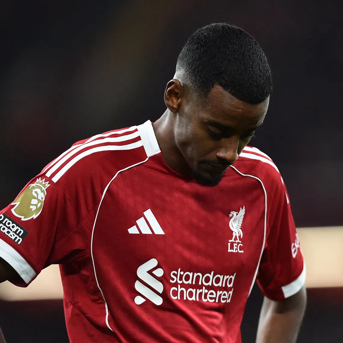 Soccer Football - Premier League - Liverpool v Sunderland - Anfield, Liverpool, Britain - December 3, 2025 Liverpool's Alexander Isak looks dejected as he is substituted REUTERS/Peter Powell