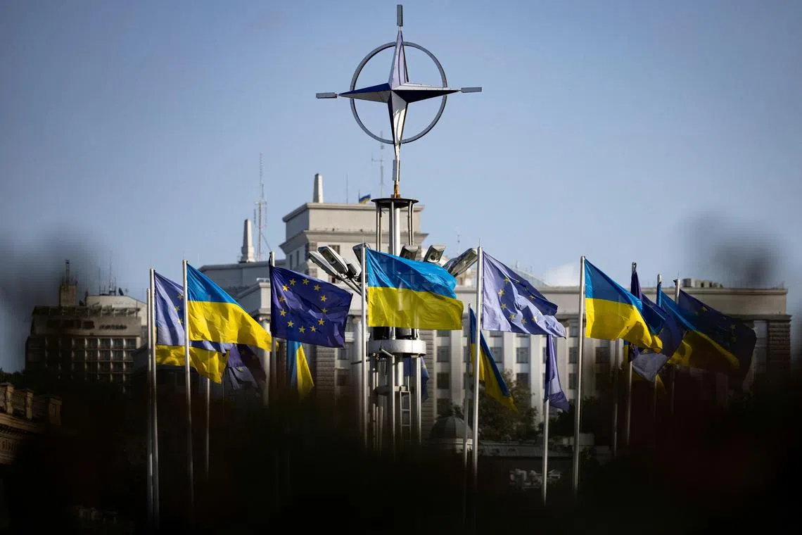 The gesture was designed to underline Europe’s unwavering support for Ukraine..