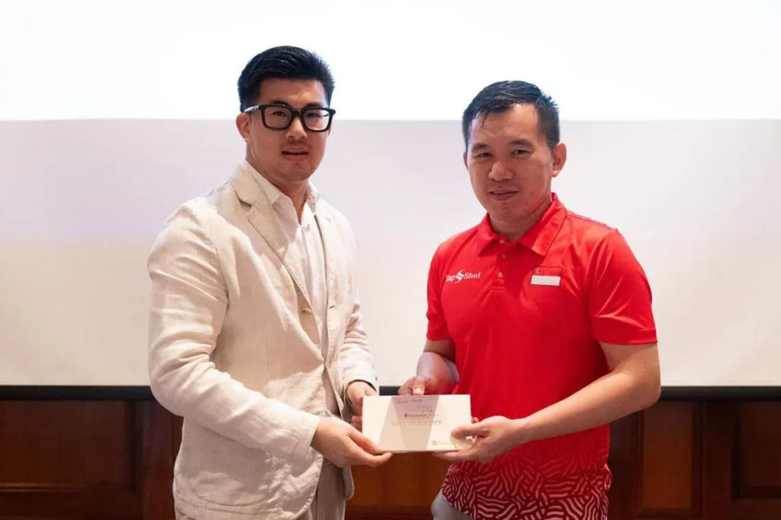 From left: SFA's new president Ben Ow and the outgoing president Kenneth Ho


