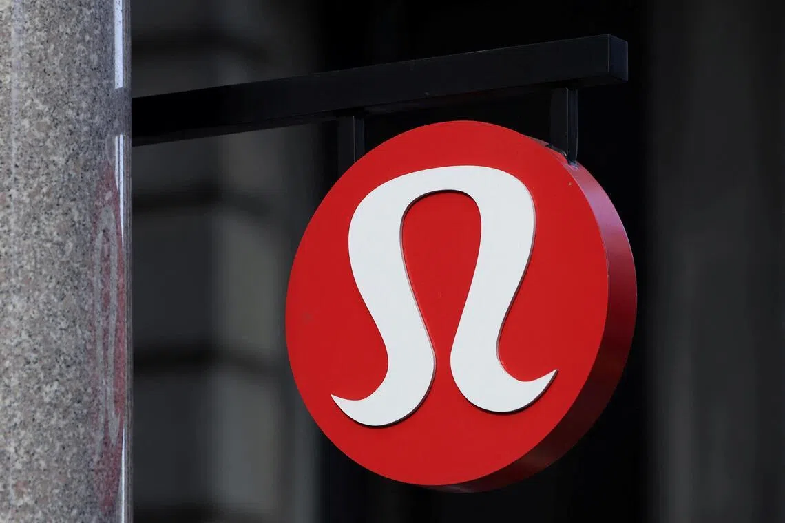 Lululemon known for its pricey leggings and athleisure clothing, has been grappling with a lack of design freshness, softer customer spending and competition from larger rivals such as Nike and upstarts, including Alo Yoga and Vuori. REUTERS/Andrew Kelly/File Photo